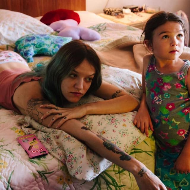 El nostre amor de mamífera és així, mamà: silenciós i primitiu