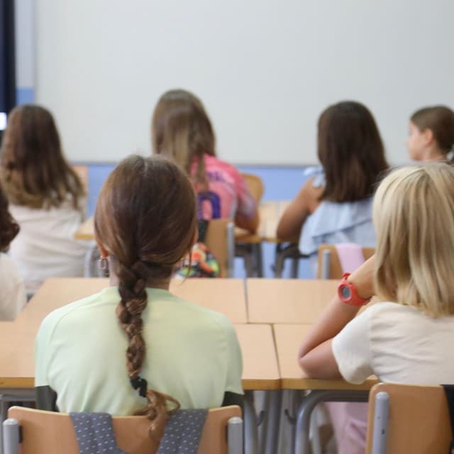 Així acaba el curs 2025-2026: un any de desgast, retards i tensions que no exploten
