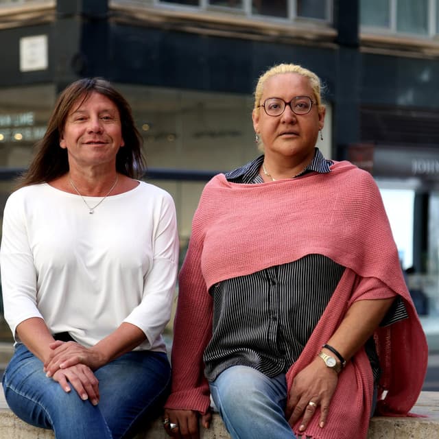 Ornella Infante i Belén Correa: "Avui no t'empresonen, t'idiotitzen amb Netflix"